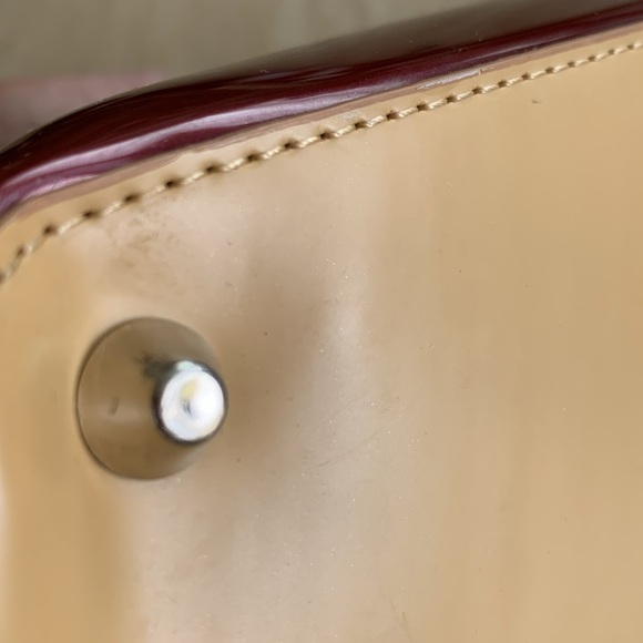 BEIJO top handle bag, maroon patent leather, tan trim, silver feet, zipper top. - Picture 9 of 17